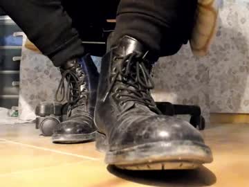 Pablomenesssl Chaturbate stream image from December 04, 2025