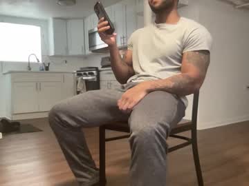 Marineguyk19 Chaturbate stream image from December 04, 2025