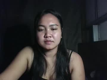 Hotchixx_Victoria Chaturbate stream image from December 04, 2025