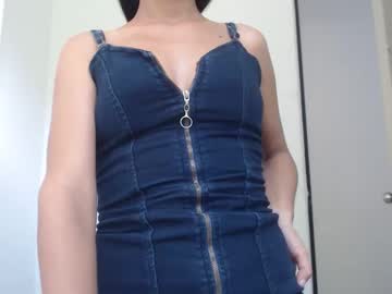 Lari915 Chaturbate stream image from December 04, 2025