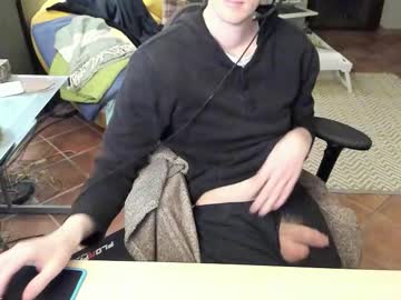 Loomie Chaturbate stream image from December 04, 2025