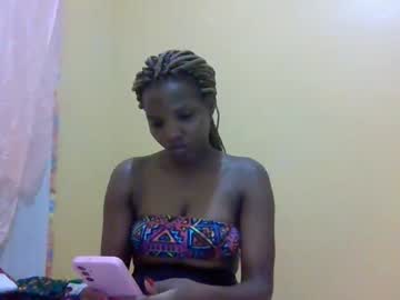Sexybrown14 Chaturbate stream image from December 04, 2025