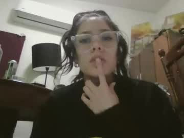 Kkbaehello Chaturbate stream image from December 04, 2025