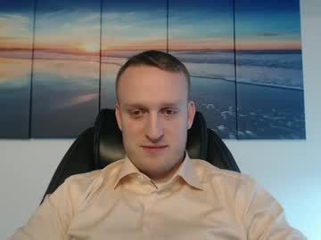 Threesixseven Chaturbate stream image from December 04, 2025