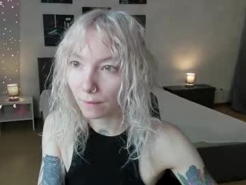 Tattoo_Artbaby Chaturbate stream image from December 05, 2025