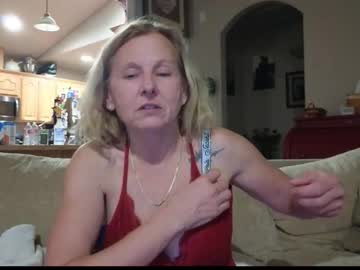Matureluvin Chaturbate stream image from December 05, 2025
