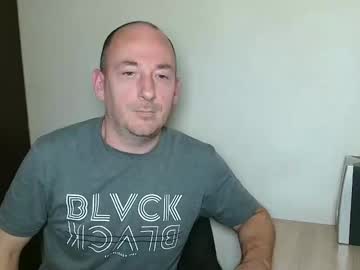 Johanbarker Chaturbate stream image from December 05, 2025