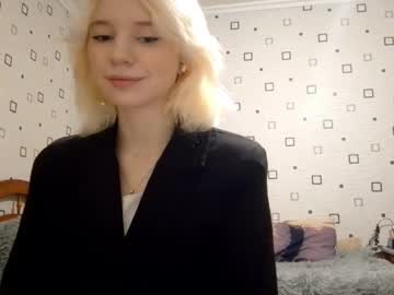 Anglauntiedt Chaturbate stream image from December 05, 2025