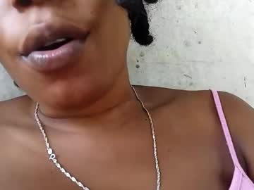 Skymily21 Chaturbate stream image from December 05, 2025