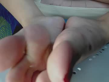 Cherry_Bony Chaturbate stream image from December 05, 2025