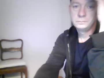 Nylonwankingbee Chaturbate stream image from December 05, 2025