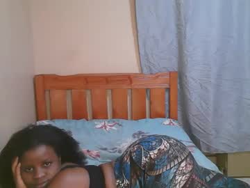 Mollypowers33 Chaturbate stream image from December 05, 2025