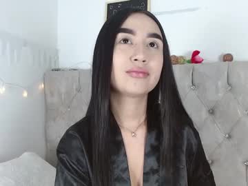 Sienna_Lorens Chaturbate stream image from December 05, 2025