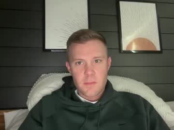 Whoops1017 Chaturbate stream image from December 05, 2025