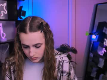 Elara_Doll Chaturbate stream image from December 05, 2025