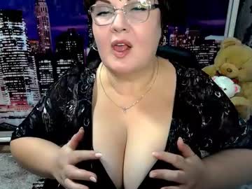 Missritabella Chaturbate stream image from December 05, 2025