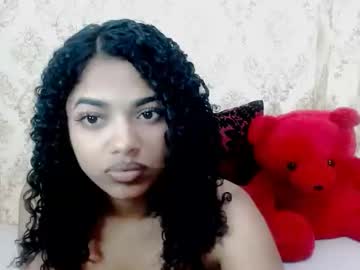 Sexy_Chic690 Chaturbate stream image from December 05, 2025