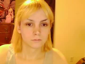 Andrea_Davenport Chaturbate stream image from December 05, 2025