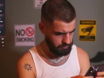 Hairyrobxxx Chaturbate stream image from December 05, 2025