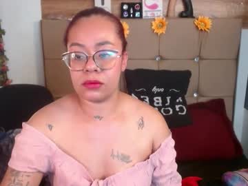 Miia_Spencer_ Chaturbate stream image from December 05, 2025