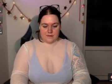 Trinititi Chaturbate stream image from December 05, 2025