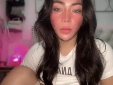 Christinee_Star Chaturbate stream image from December 06, 2025