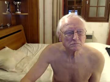 Mich943481 Chaturbate stream image from December 06, 2025