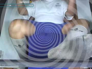 Alphacashmaster8 Chaturbate stream image from December 06, 2025
