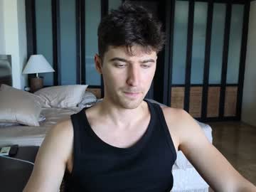 Gilbertogonzales Chaturbate stream image from December 06, 2025