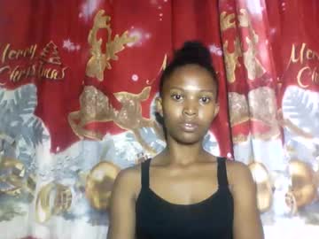Nathalie004 Chaturbate stream image from December 06, 2025