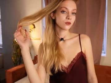 Hinicky Chaturbate stream image from December 06, 2025