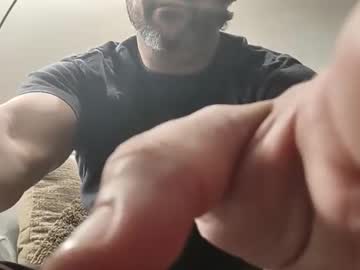 Hungitalian40 Chaturbate stream image from December 06, 2025