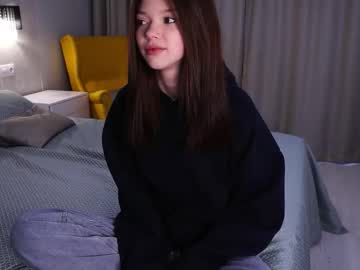 Skyeriehm Chaturbate stream image from December 06, 2025