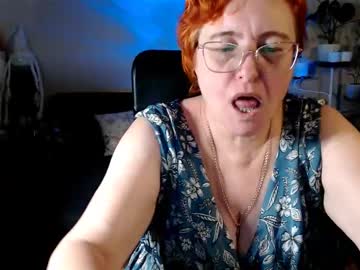 Joannaandneighbour Chaturbate stream image from December 06, 2025