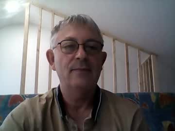Milu72 Chaturbate stream image from December 06, 2025