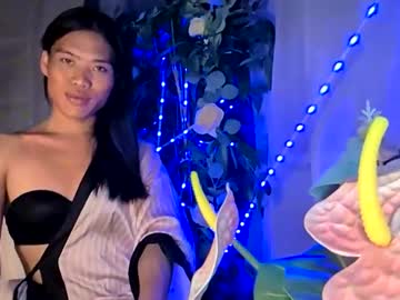 Hotxriri Chaturbate stream image from December 06, 2025