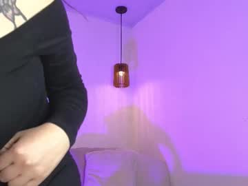 Danielabeutler Chaturbate stream image from December 06, 2025