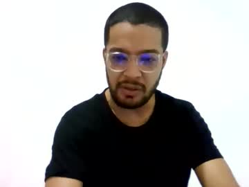 Elfo2392 Chaturbate stream image from December 06, 2025
