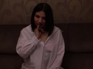 Lilysweatmon Chaturbate stream image from December 06, 2025