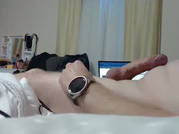 Bigdickdude240374 Chaturbate stream image from December 06, 2025