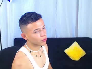 Jakee_18 Chaturbate stream image from December 06, 2025