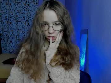 Your_Leslie Chaturbate stream image from December 06, 2025