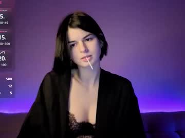Lololozhechka Chaturbate stream image from December 06, 2025