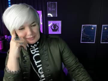 Carmensoft Chaturbate stream image from December 06, 2025