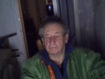 Projectorepson Chaturbate stream image from December 06, 2025