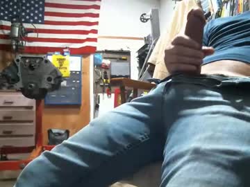 Donniestone Chaturbate stream image from December 06, 2025