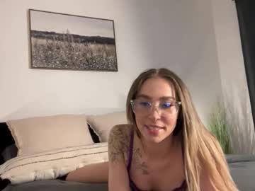 Kiraskys_ Chaturbate stream image from December 07, 2025