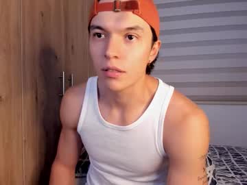 Mastrangelo_X Chaturbate stream image from December 07, 2025