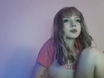 Annapinkk Chaturbate stream image from December 07, 2025