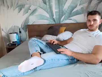 Hunterbridges Chaturbate stream image from December 07, 2025